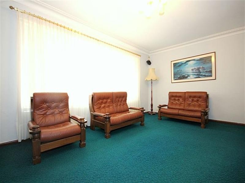 95 Denman Road, Georges Hall NSW 2198