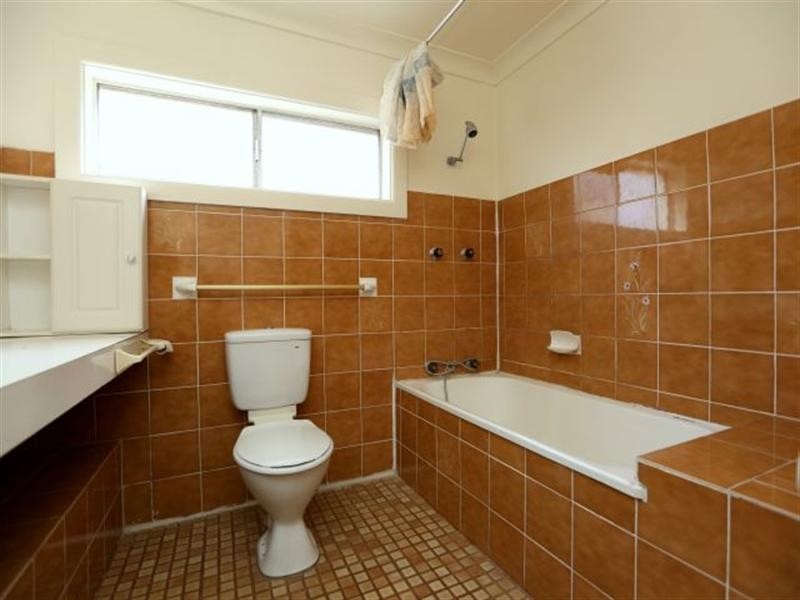 56 Oxford Avenue, Bankstown NSW 2200