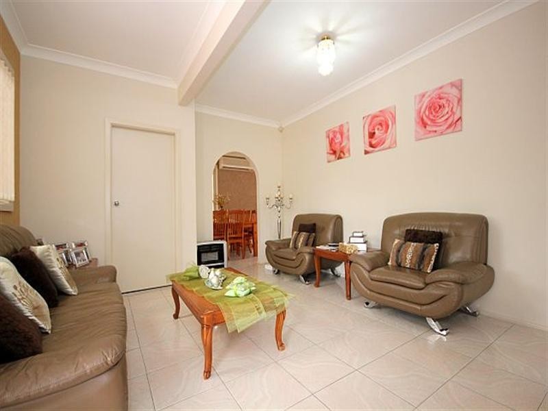 34 Emery Avenue, Yagoona NSW 2199