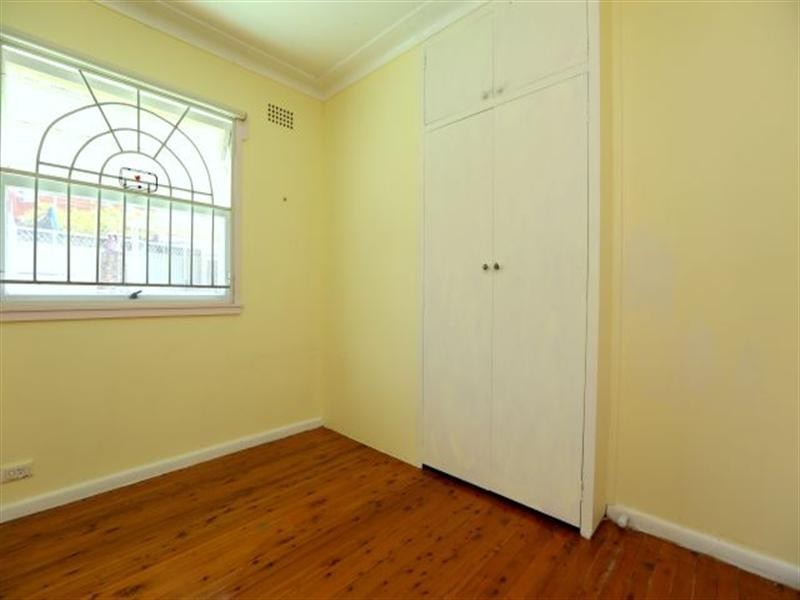 10a Katrina Place, Roselands NSW 2196