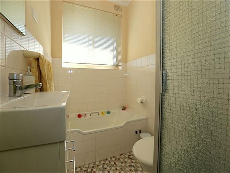 5/17 Unara Street, Campsie NSW 2194