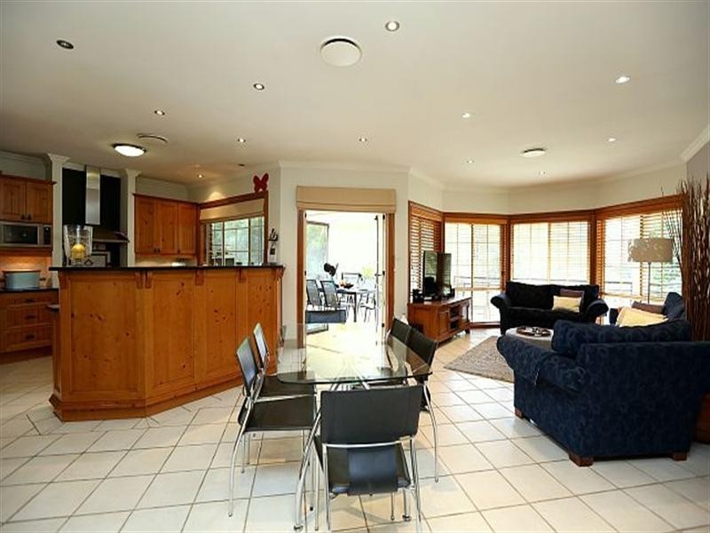 49 Beatty Parade, Georges Hall NSW 2198