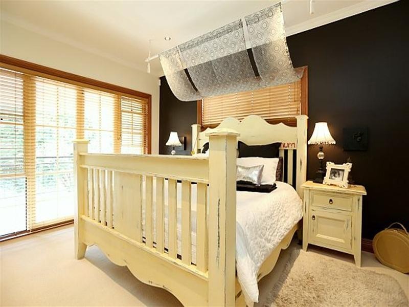 49 Beatty Parade, Georges Hall NSW 2198