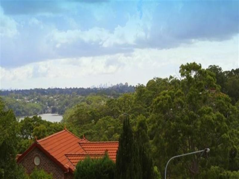 9 Kinsella Street, Illawong NSW 2234