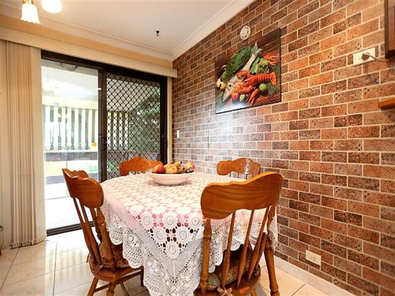 4 Athel Street, Georges Hall NSW 2198