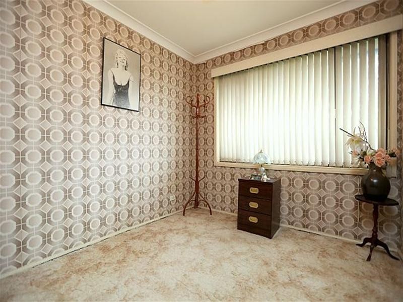 4 Athel Street, Georges Hall NSW 2198