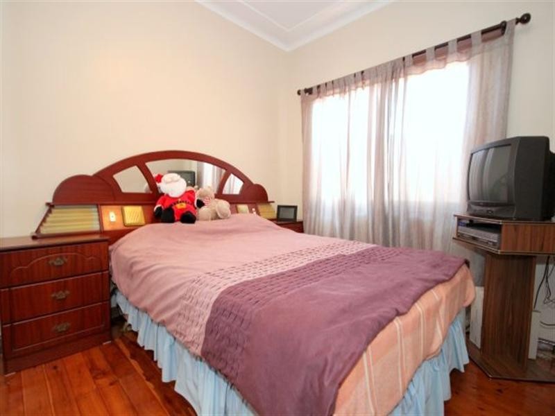 1 Compton Street, Bass Hill NSW 2197