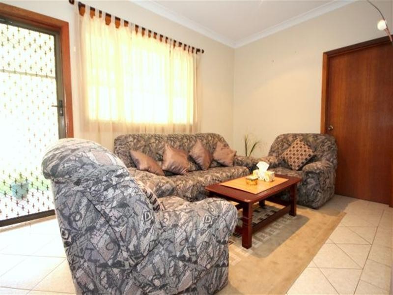 1 Compton Street, Bass Hill NSW 2197