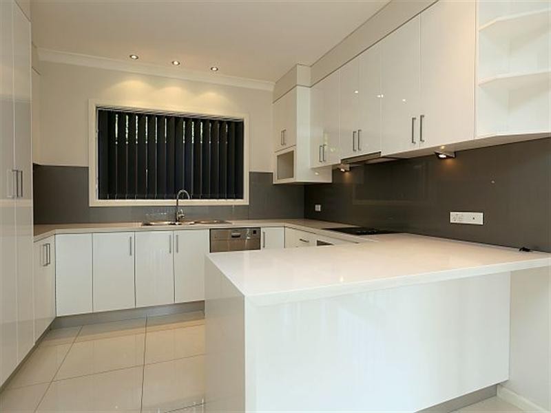 6 Tewinga Road, Birrong NSW 2143