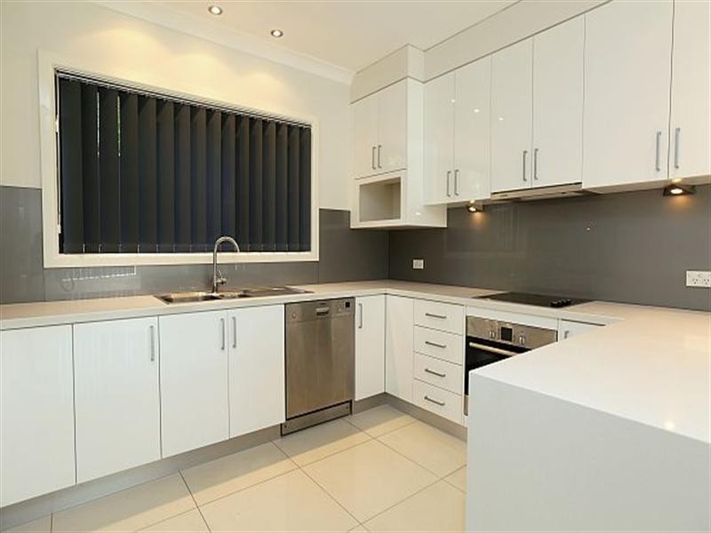 6 Tewinga Road, Birrong NSW 2143