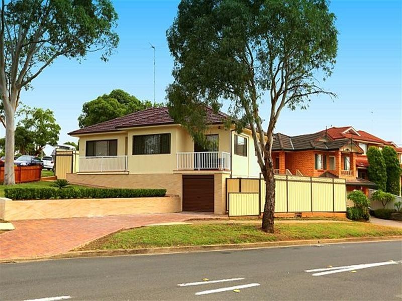 13 Arnold Avenue, Yagoona NSW 2199