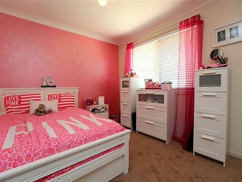 22 Jacaranda Drive, Georges Hall NSW 2198