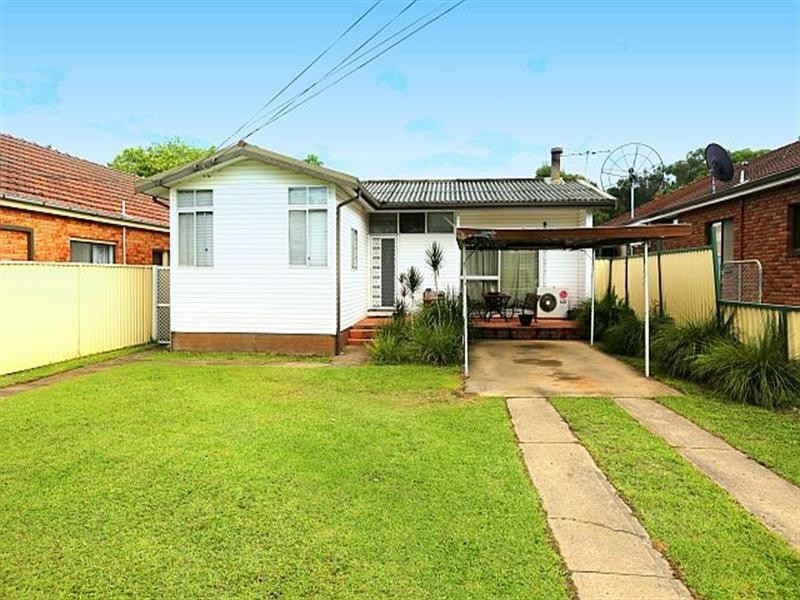 3 Ashcroft Street, Georges Hall NSW 2198