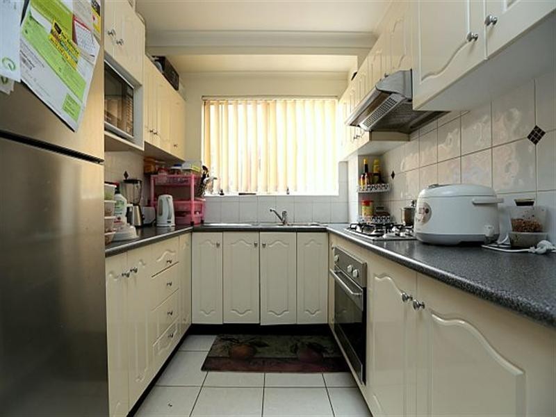 7/5-11 Weigand Avenue, Bankstown NSW 2200