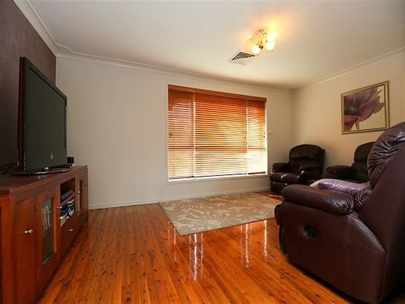 50 Denman Road, Georges Hall NSW 2198