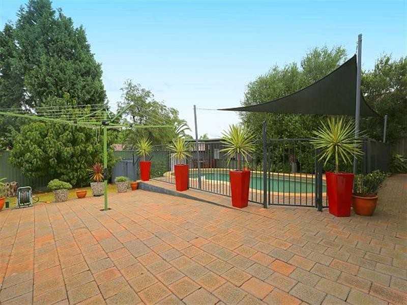 50 Denman Road, Georges Hall NSW 2198