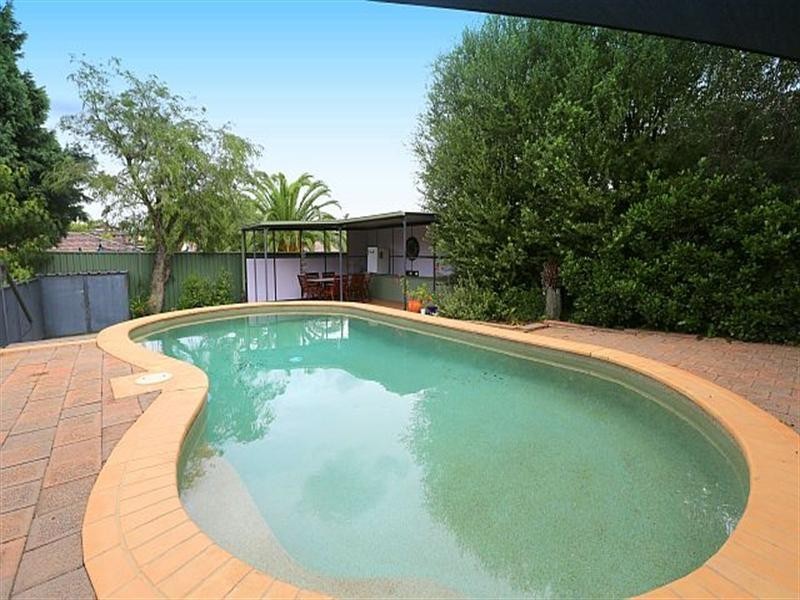 50 Denman Road, Georges Hall NSW 2198