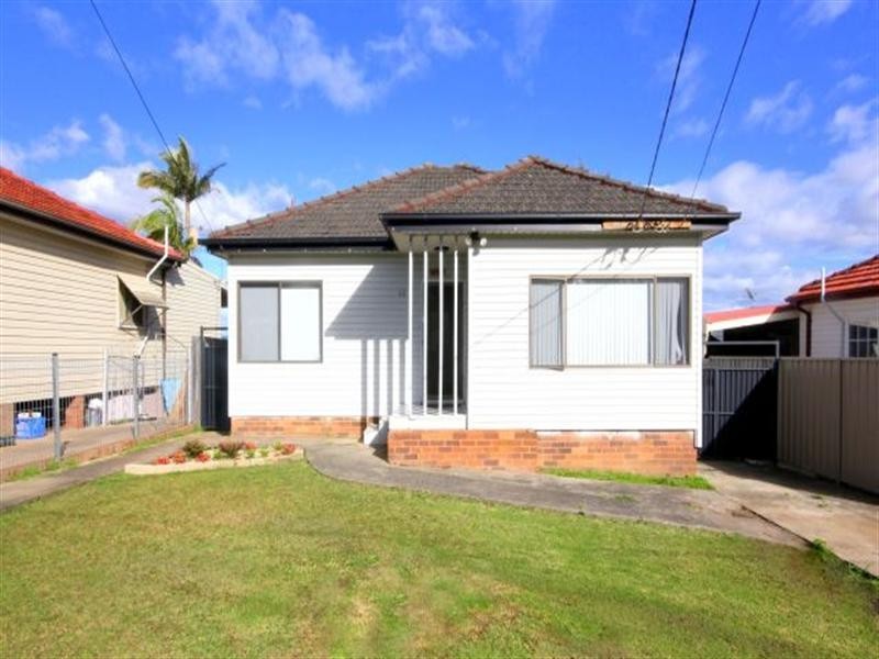 43 Winifred Street, Condell Park NSW 2200