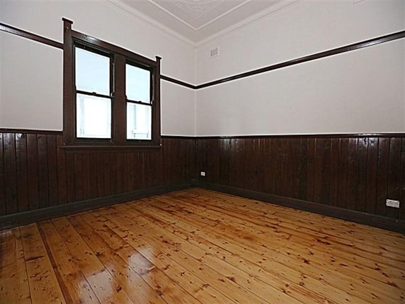 16 Henry Street, Punchbowl NSW 2196