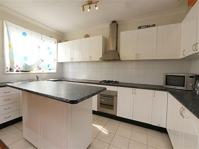 9 The Crescent, Yagoona NSW 2199