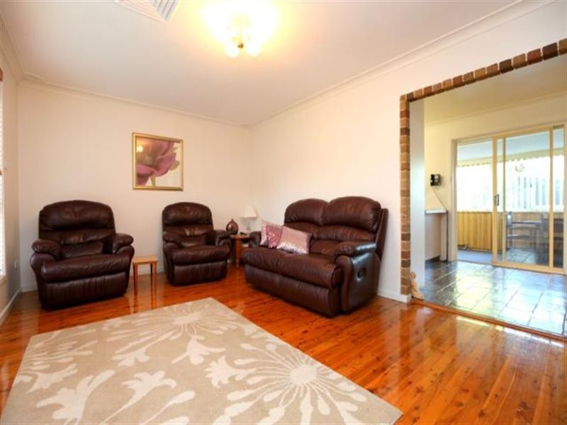 50 Denman Road, Georges Hall NSW 2198