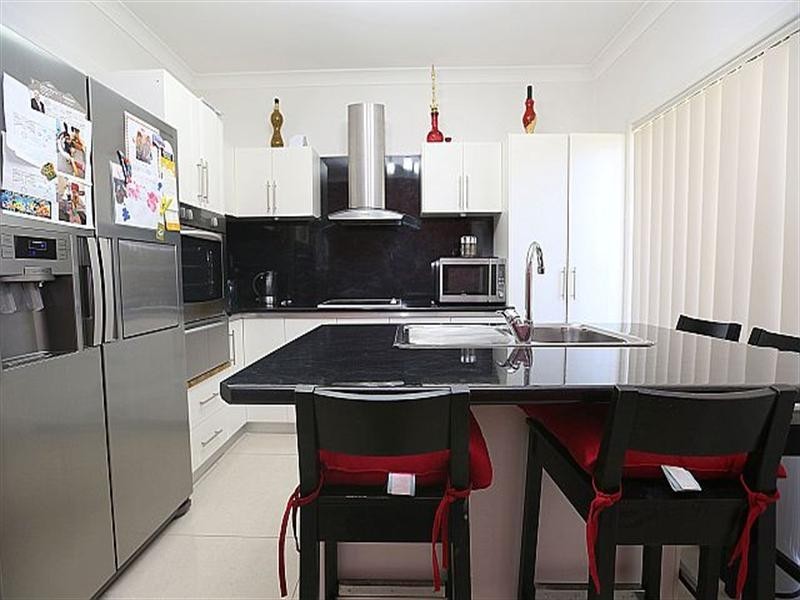 174 Rex Road, Georges Hall NSW 2198