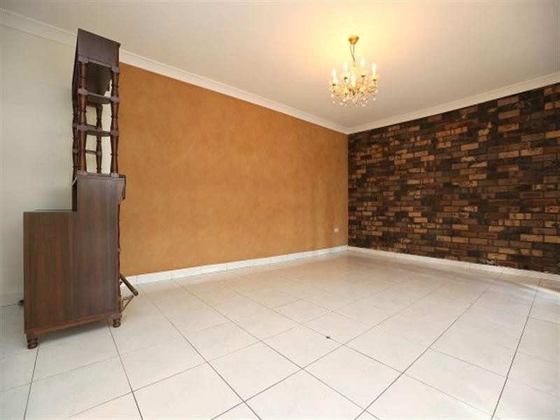 19 Windermere Crescent, Panania NSW 2213