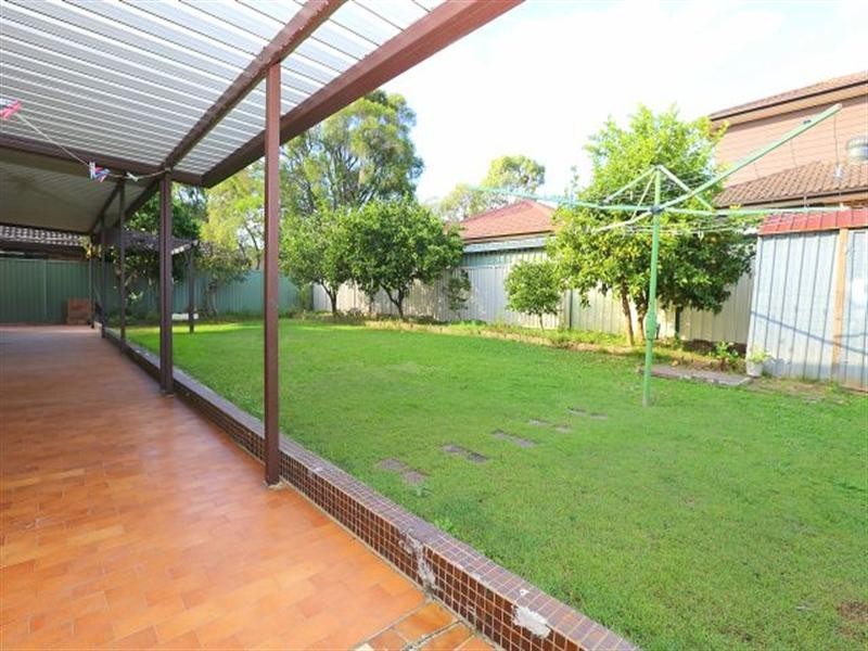 19 Windermere Crescent, Panania NSW 2213