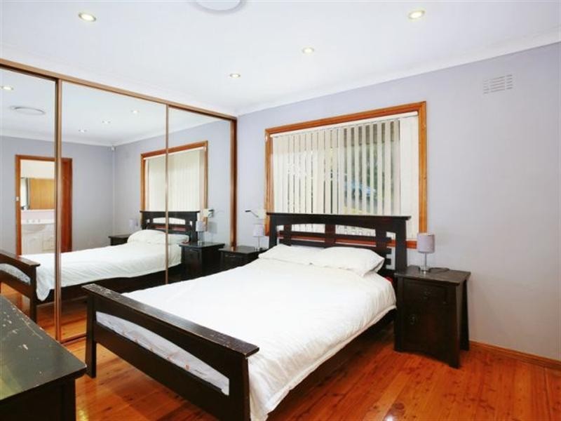 8 Mitchell Street, Condell Park NSW 2200