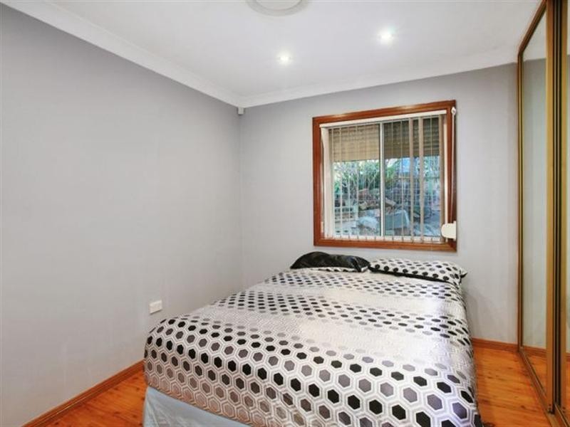 8 Mitchell Street, Condell Park NSW 2200