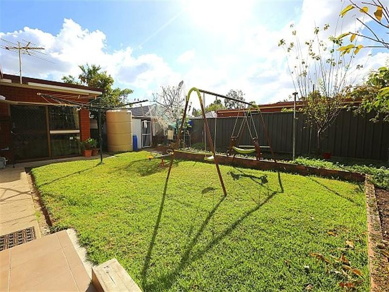 10 Crucie Avenue, Bass Hill NSW 2197