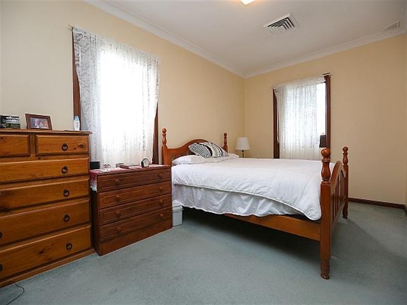 133 Bellevue Avenue, Georges Hall NSW 2198