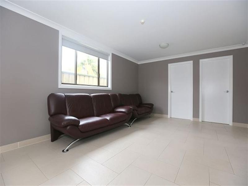 16a Rabaul Road, Georges Hall NSW 2198