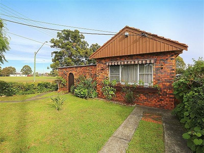 44 Clarke Street, Bass Hill NSW 2197