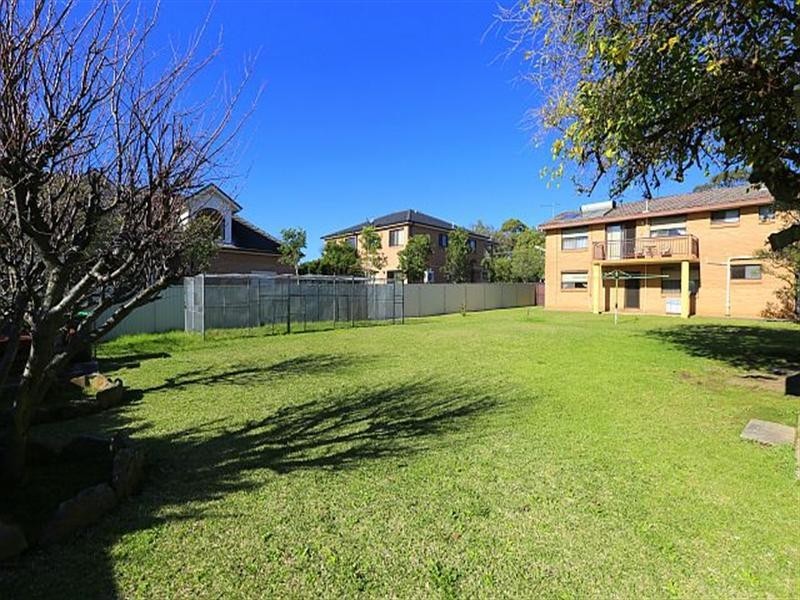 181 Mimosa Road, Greenacre NSW 2190