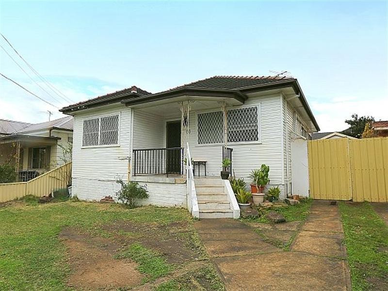 60 Waterloo Road, Greenacre NSW 2190