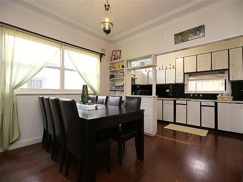 60 Waterloo Road, Greenacre NSW 2190