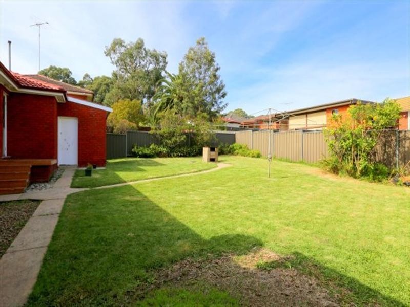 3 Grace Avenue, Condell Park NSW 2200