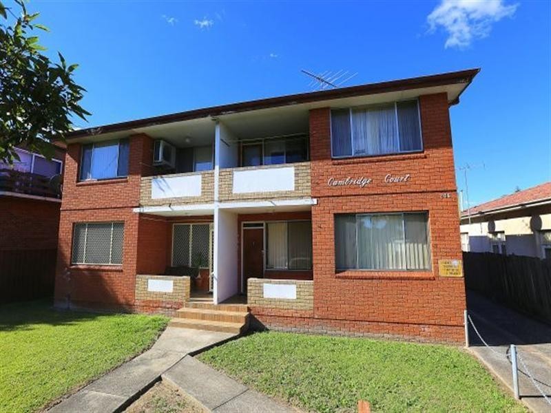 4/204-206 Victoria Road, Punchbowl NSW 2196