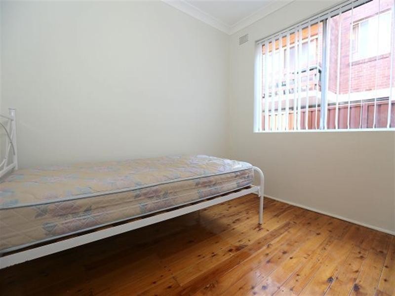 4/204-206 Victoria Road, Punchbowl NSW 2196