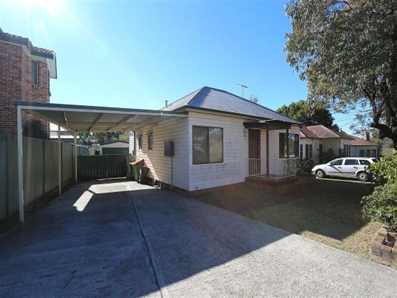 14 Hilda Street, Bass Hill NSW 2197