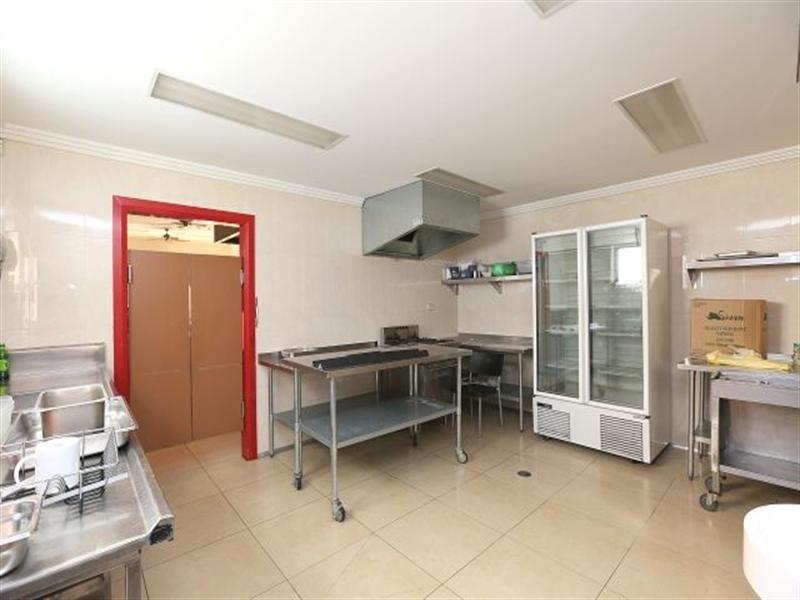 327 Hume Highway, Bankstown NSW 2200