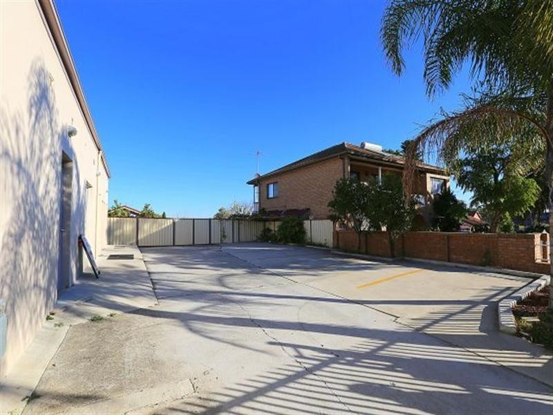 327 Hume Highway, Bankstown NSW 2200