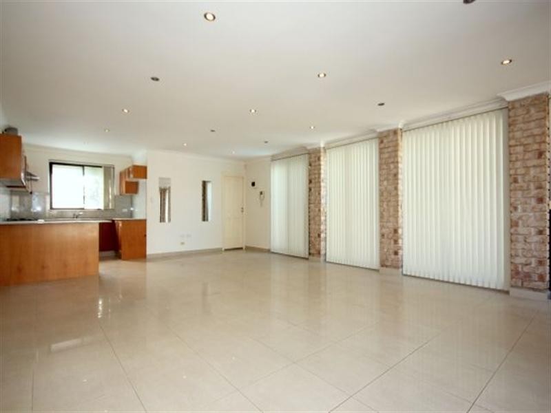 123 Greenacre Road, Greenacre NSW 2190