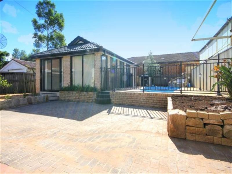 123 Greenacre Road, Greenacre NSW 2190