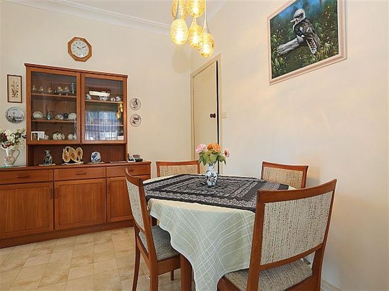 2 Roosevelt Avenue, Sefton NSW 2162