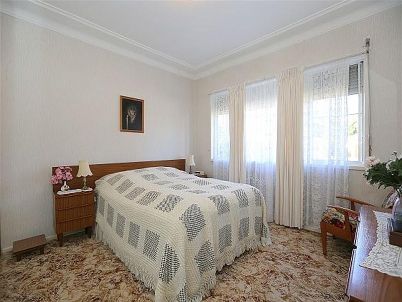2 Roosevelt Avenue, Sefton NSW 2162