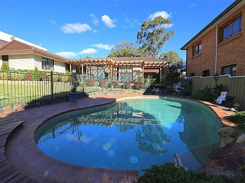 21 Pennington Avenue, Georges Hall NSW 2198