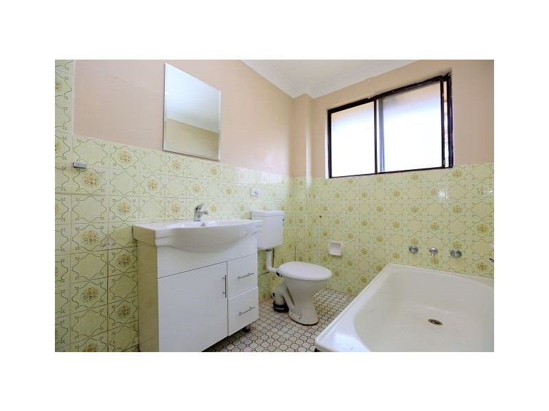 11/8-12 Hixson Street, Bankstown NSW 2200