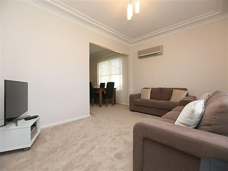 21 Burton Avenue, Chester Hill NSW 2162